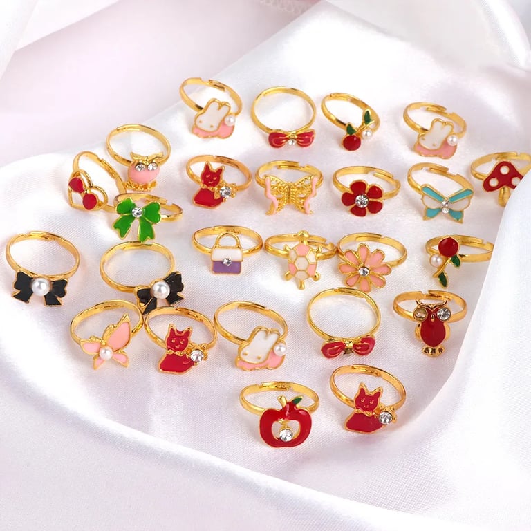 Cute Adjustable Cartoon Crystal Jewelry Rings Set for Kids - 10/20/36 pcs Alloy Animal Enamel Pretend Play Makeup Toys with Sparkling Crystal Accents and Vibrant Colors - Perfect for Dress-Up and Imaginative Fun