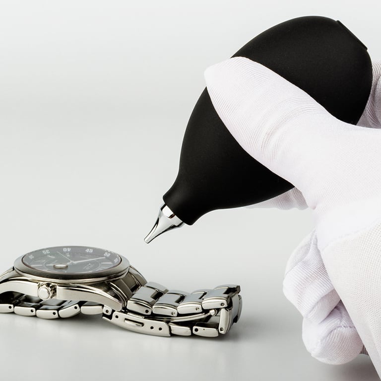 Compact Mini Dust Blower Pump Cleaner for Electronics and Optics - Portable Air Blaster for Camera Lenses, Mobile Phones, Tablets, and Circuits - Precision Cleaning Tool with Strong Air Blasts - Durable Construction for Long-Lasting Performance - Multi-Purpose Cleaning for Professionals and Hobbyists