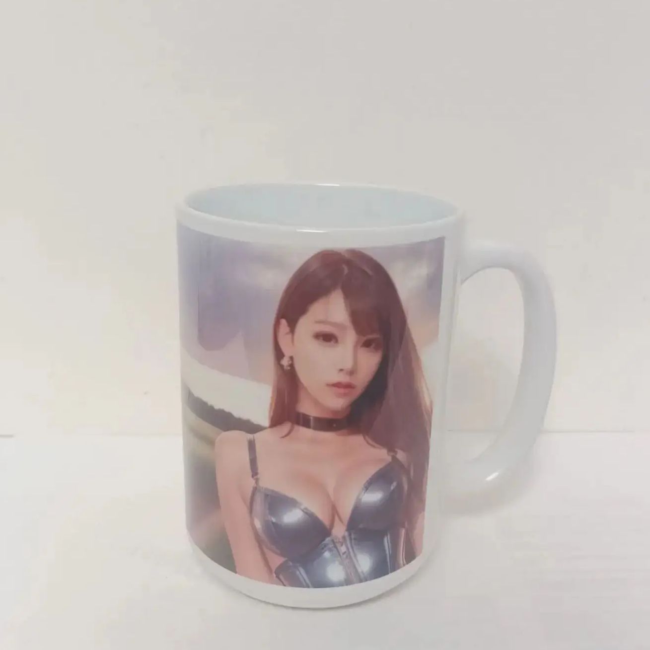 Personalized 450ML Ceramic Mug - Custom Print Picture, High-Quality Materials, Perfect Size, Cute Gift Idea - Ideal for Coffee, Tea, Milk - Durable and Versatile Drinkware for Everyday Use
