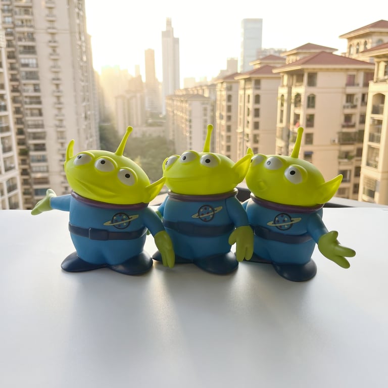 Disney Toy Story Woody Green Aliens Action Figure - Durable PVC Material, Three Styles, 15cm Tall, Ideal for Decoration, Great Gift for Children, Collectible Toy Model