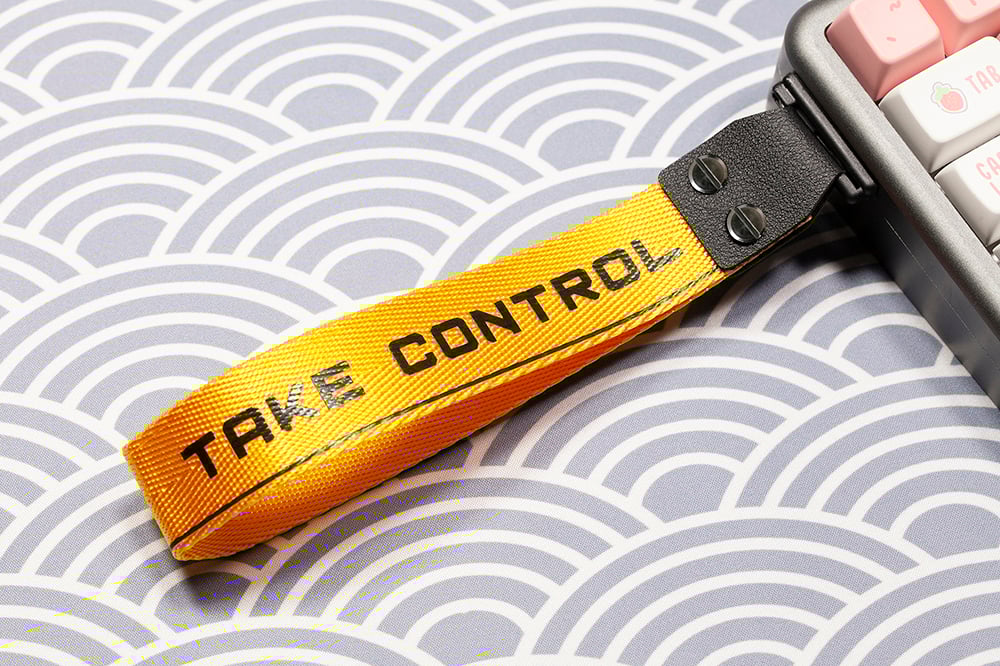 Latenpow Take Control Nylon Strap for Mechanical Keyboards - Enhanced Gaming Experience with Durable PU Material, Stylish Design, and Improved Ergonomics - Adjustable Strap for Comfort and Stability - Easy Installation with Screws and 3M Tape - Black/White Options Available