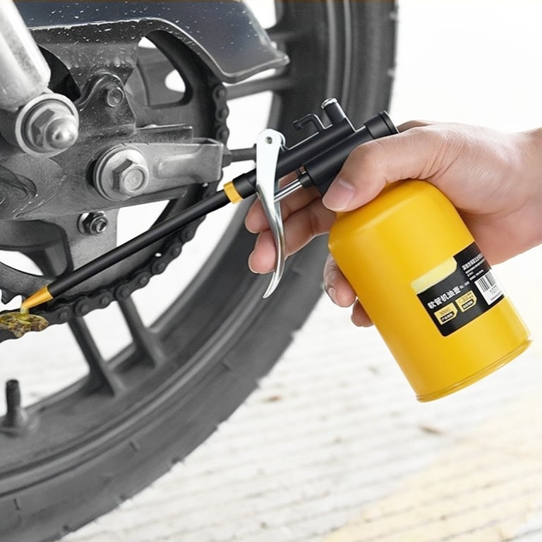 Durable Metal High Pressure Pump Grease Guns for Automotive Maintenance and Repair - 180ml, 220ml, 300ml, and 450ml Sizes Available - Easy to Use Ergonomic Design - Versatile Tool for Improving Maintenance Efficiency and Prolonging Machinery Lifespan