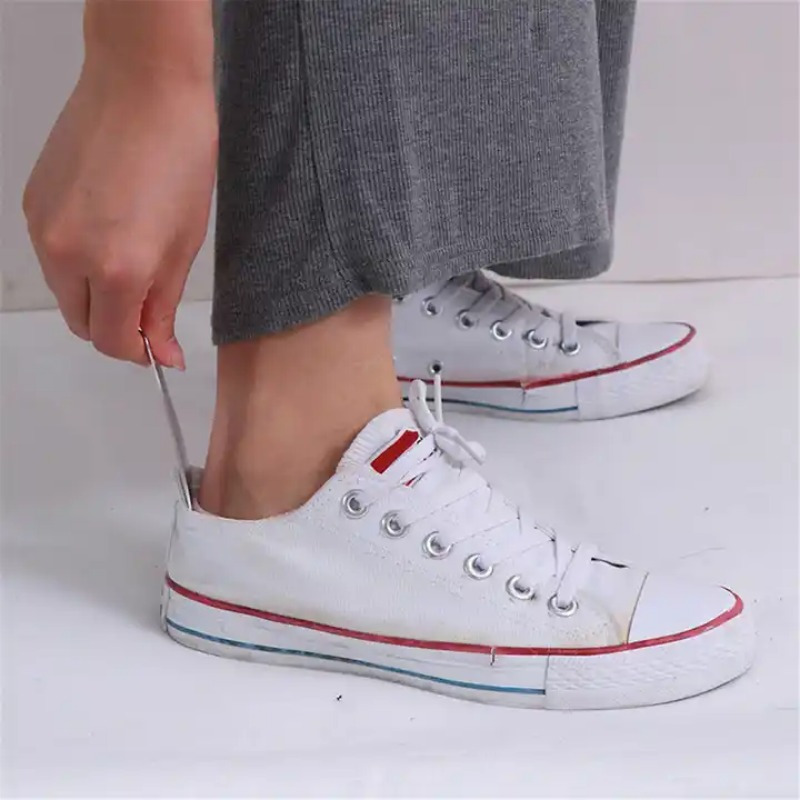 Durable Stainless Steel Shoehorn for Effortless Shoe Wearing Assistance, Portable and Compact Design, Essential for Home and Travel - Perfect Gift for Everyone