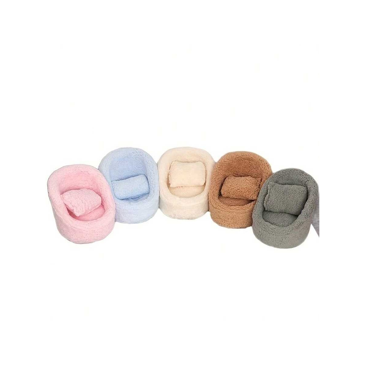 Premium Furry Newborn Photography Prop Sofa for Perfect Posing - Easy to Clean and Portable Baby Shower Gift - High-Quality Material for Adorable Moments Captured in Style